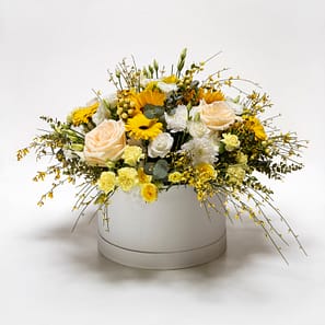luxusní krabička plná květin žlutá